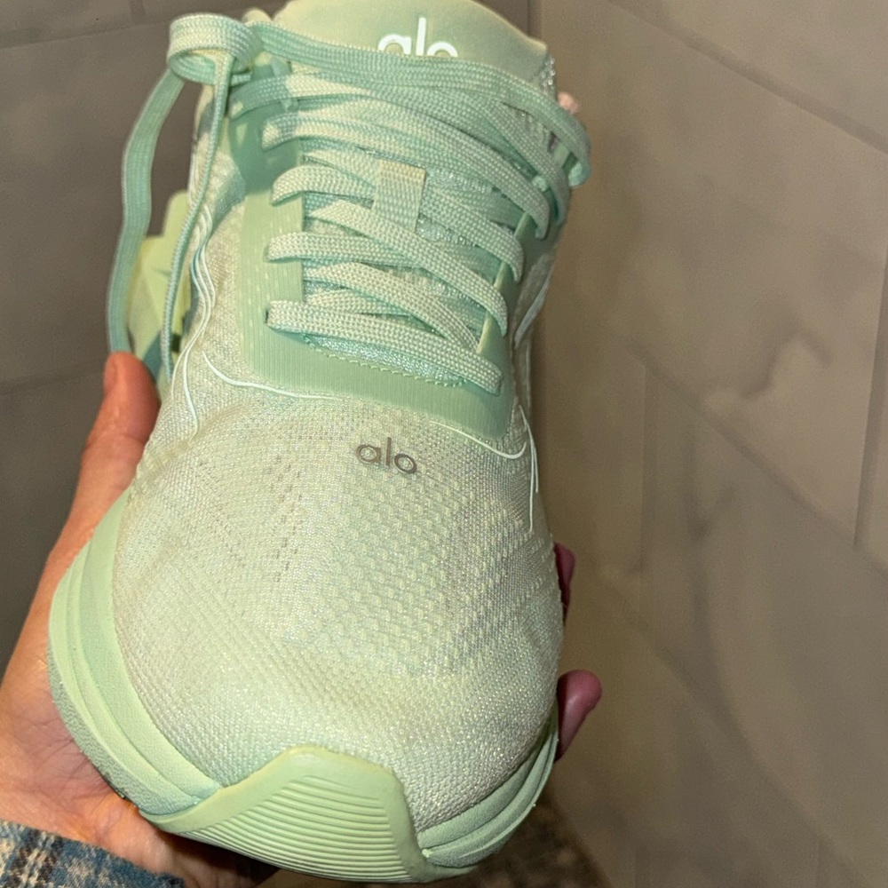 ALO Yoga Mint Green Lightweight Training Sneaker - Picture 3 of 6